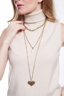 УДЛИНЕННОЕ КОЛЬЕ С СЕРДЦЕМ