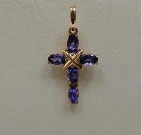 Крест из золота с танзанитом
