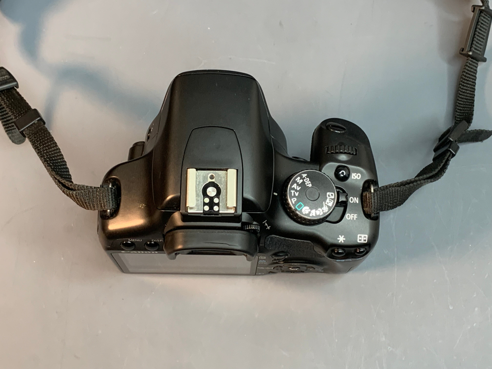 Canon EOS 450D kit 18-55mm IS