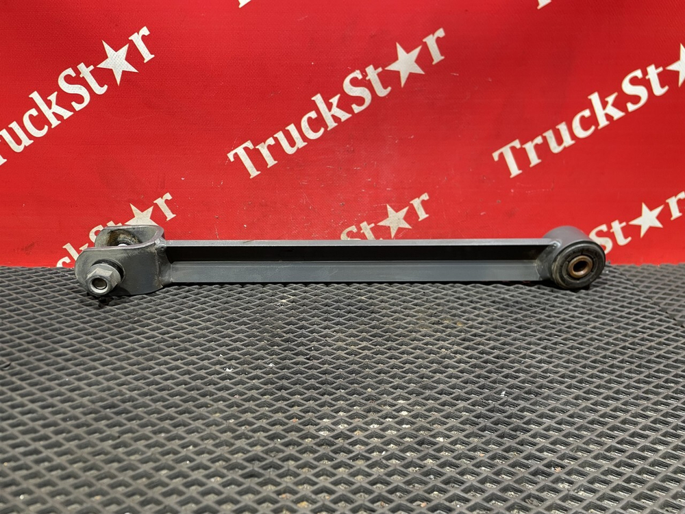 Стойка стабилизатора переднего 2023г