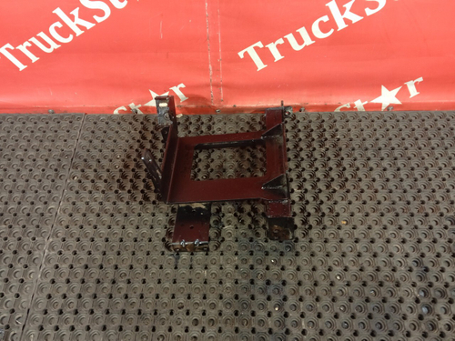 Кронштейн корпуса подножек левый 2020г.