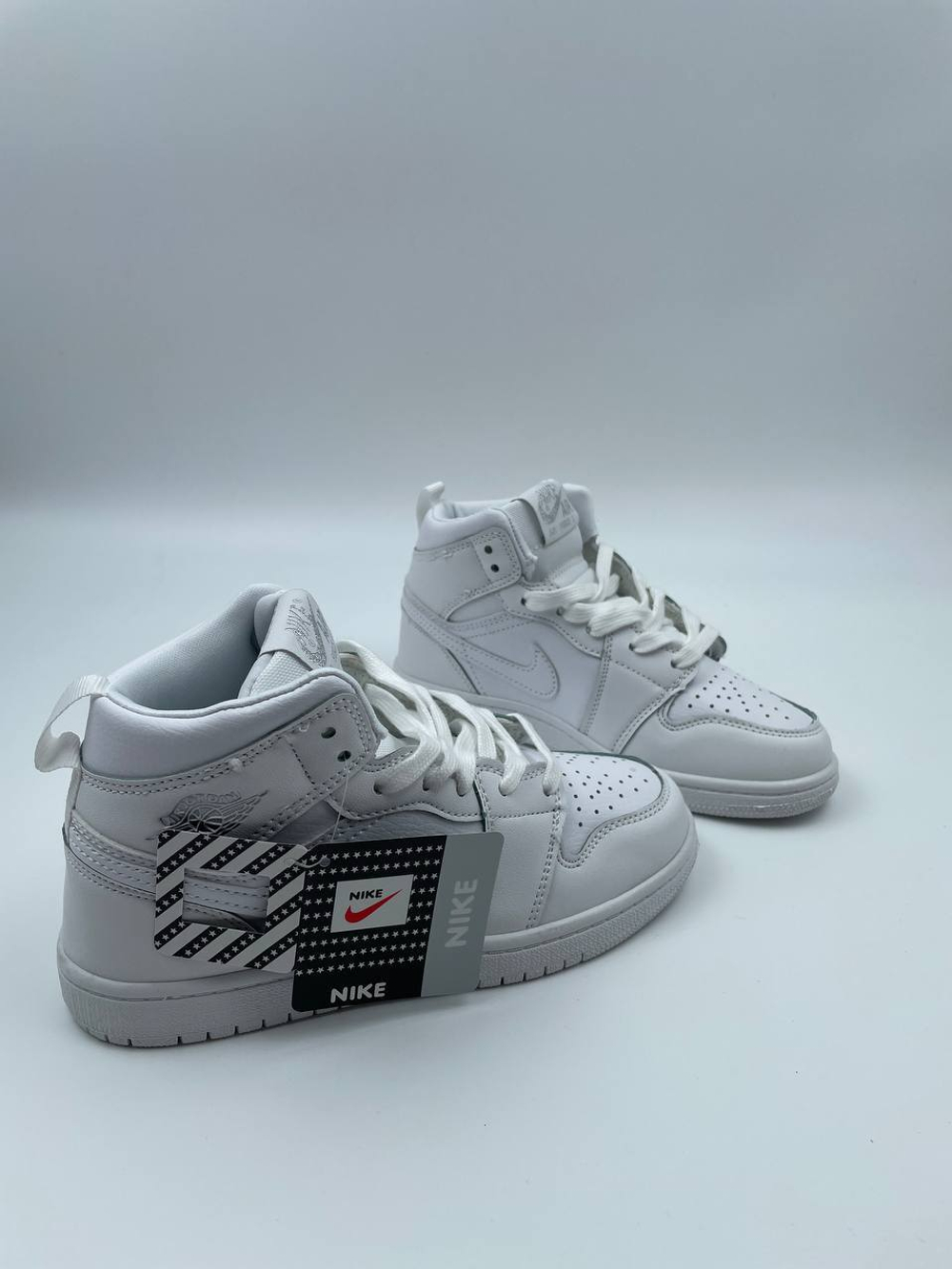 Кроссовки Nike Air Force 1