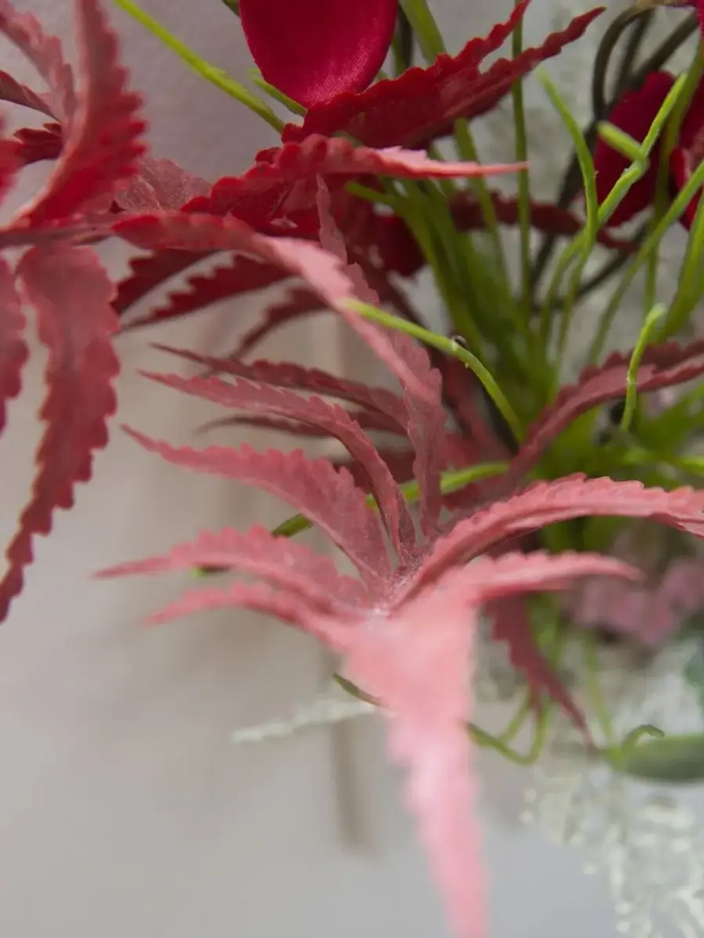 Панно на стену для интерьера "Окно с цветами"