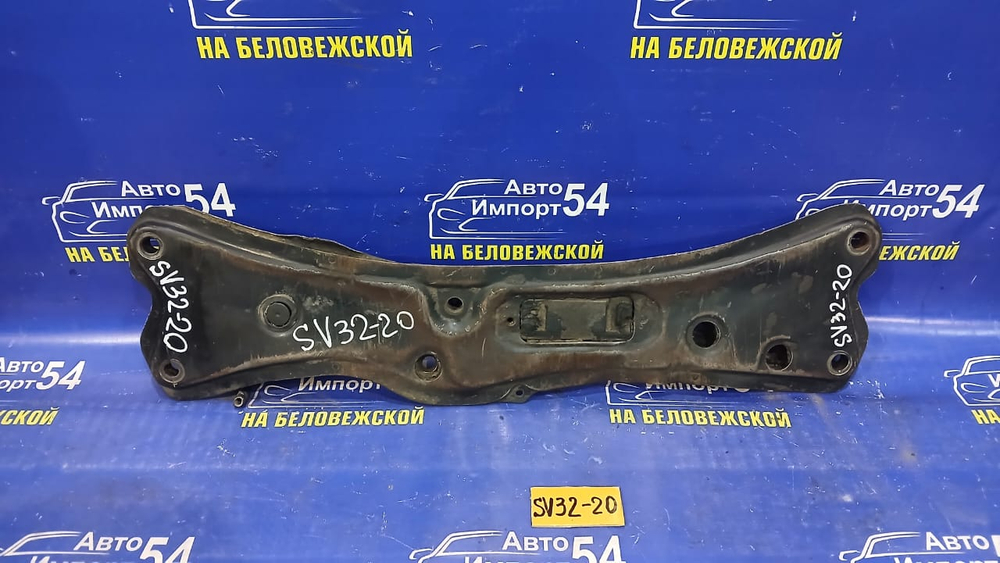 Балка передняя поперечная TOYOTA CAMRY 1991