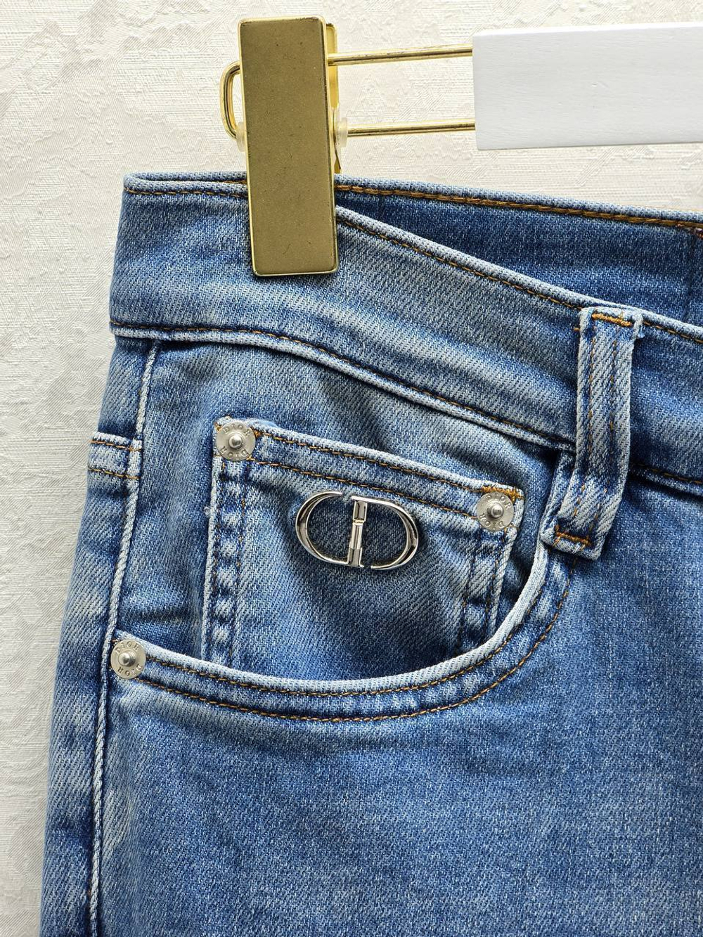 Джинсы Christian Dior