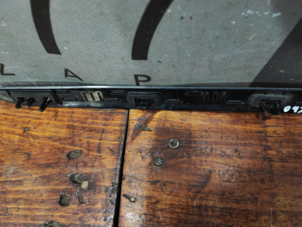 Накладка двери передней левой Exeed RX 23-нв Б/У Оригинал 609001620AA