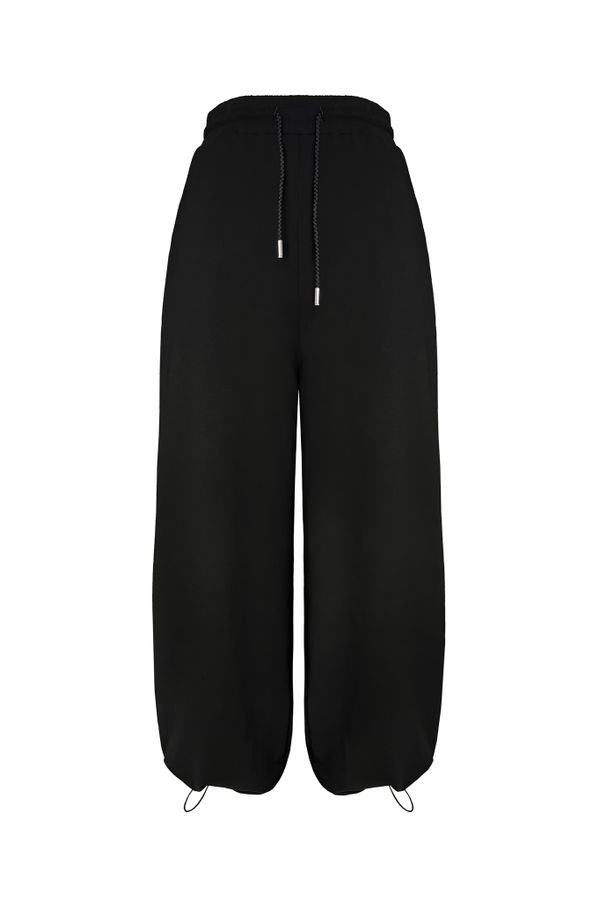 Трикотажные брюки