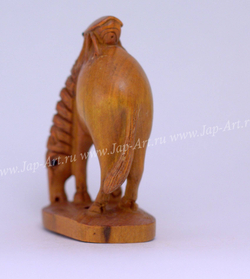 Нэцкэ Лошадь и насекомое