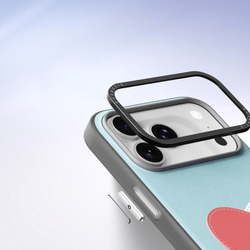 Чехол синего цвета (Love Edition) для смартфона iPhone 17 Pro, серия Luvy Series (со съемным ремешком) от Dux Ducis