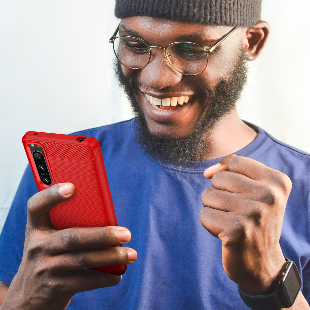 Красный чехол для смартфона Sony Xperia 5-IV Mark 4, серии Carbon (в стиле карбон) от Caseport