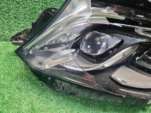 Битая Фара левая Mercedes GLS x166 (2015-2019) LED