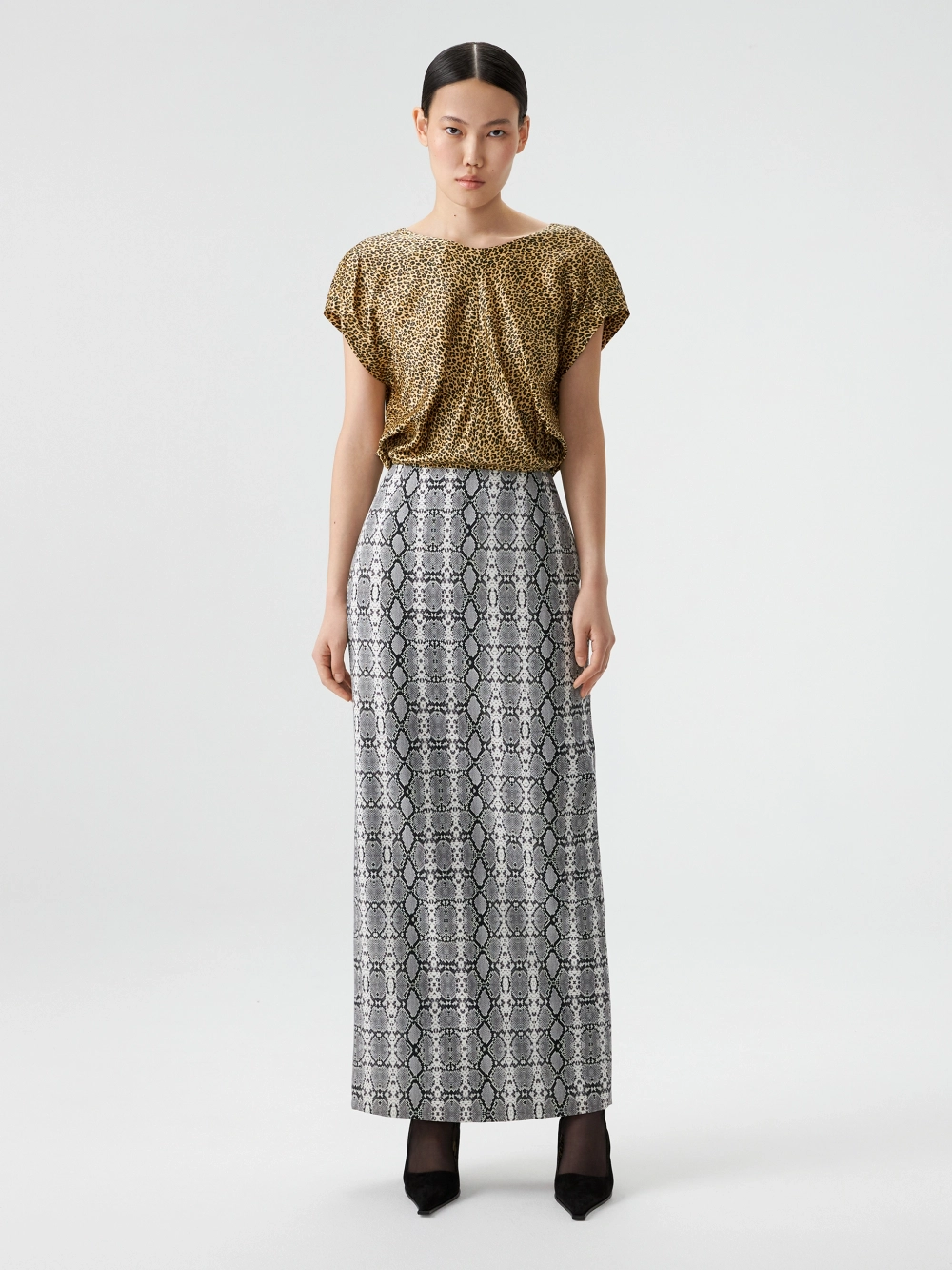 Вечернее платье принтованное с открытой спиной OLA OLA