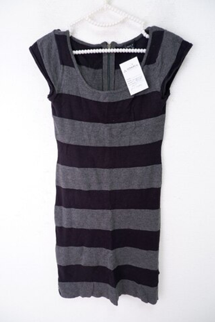 Платье Lindex в полоску 42 размер