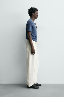 ZARA БАЗОВАЯ ПРИТАЛЕННАЯ ФУТБОЛКА SLIM FIT, СИНИЙ