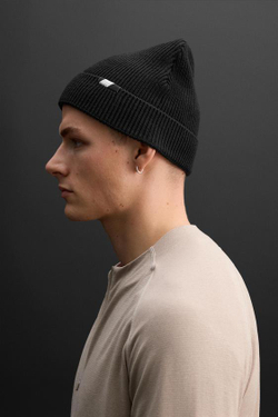 ZARA ТРИКОТАЖНАЯ ШАПКА С ФАКТУРНЫМ УЗОРОМ, ЧЕРНЫЙ
