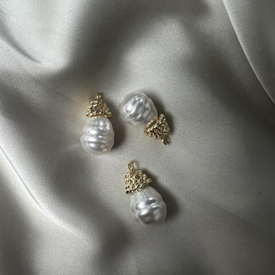 16584-з Подвеска "Капля с шапочкой" с иск. жемчугом 22*12 мм, позолота