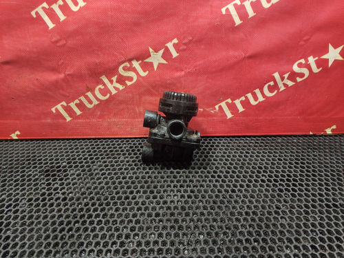 Клапан ускорительный