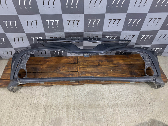 Бампер передний Toyota Camry (XV70) 17-21 Б/У Оригинал 5211906E50