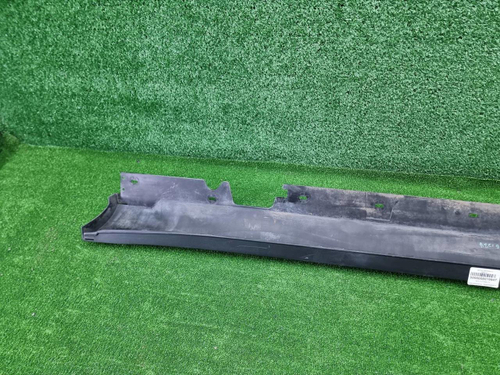 Накладка порога правая BMW X1 E84 (2009-2015)