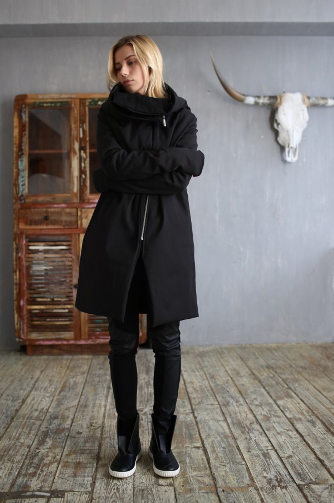 Пуховик "Wrap Black"