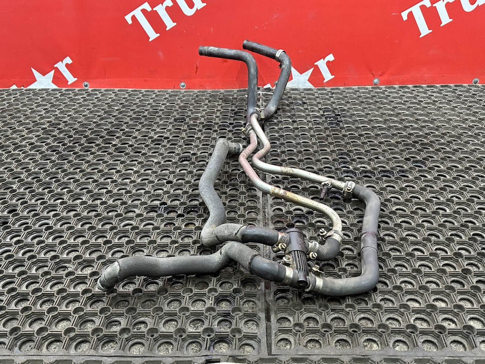 Трубка отопителя 2017г