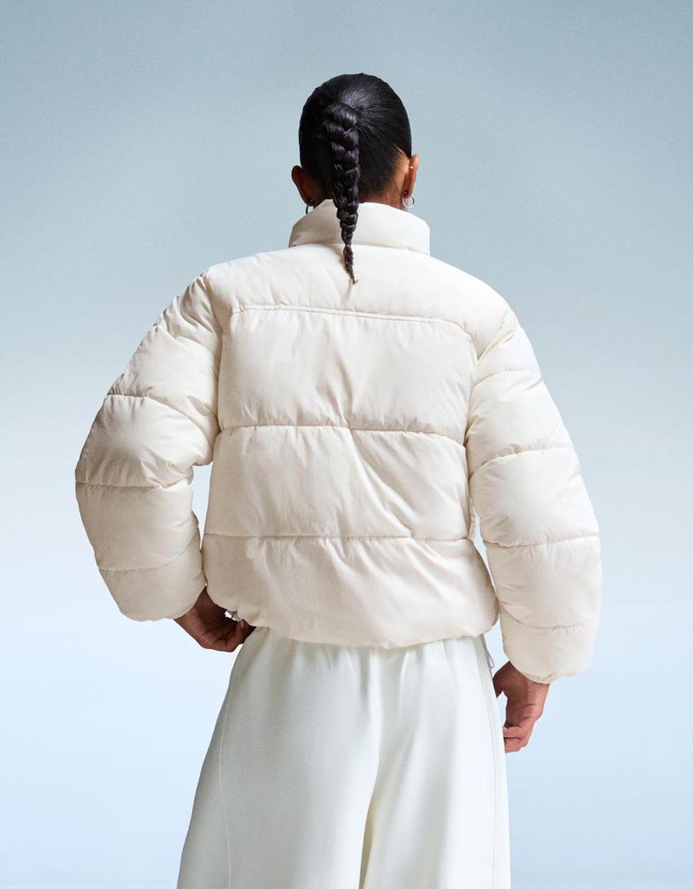 BERSHKA Куртка-пуховик, экрю