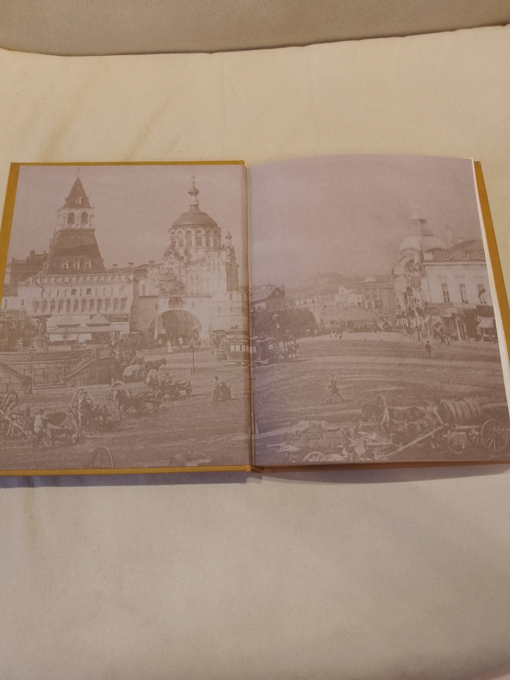Гиляровский В. "Москва и москвичи" Книга подарочная в кожаном переплете с гравировкой