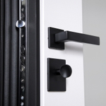 Стальная дверь "Silver" с зеркалом. Заказная модель.