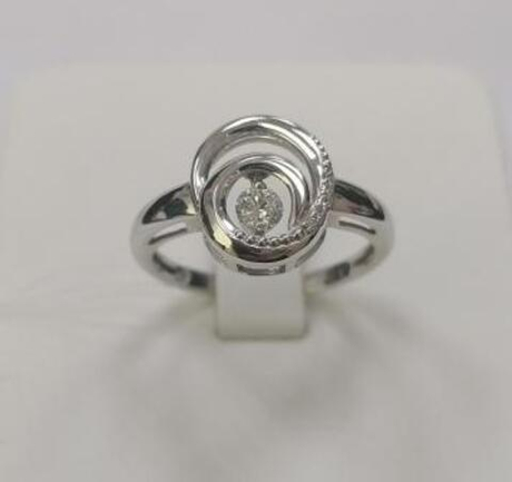 Кольцо из золота с бриллиантами