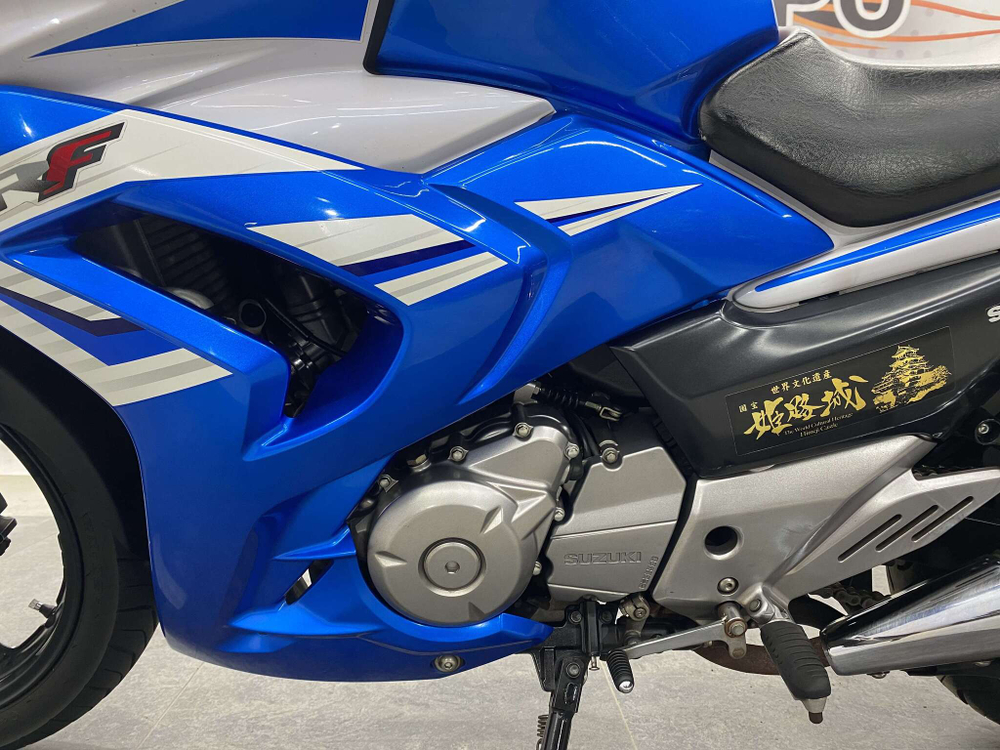 Suzuki GSR250F , 2016