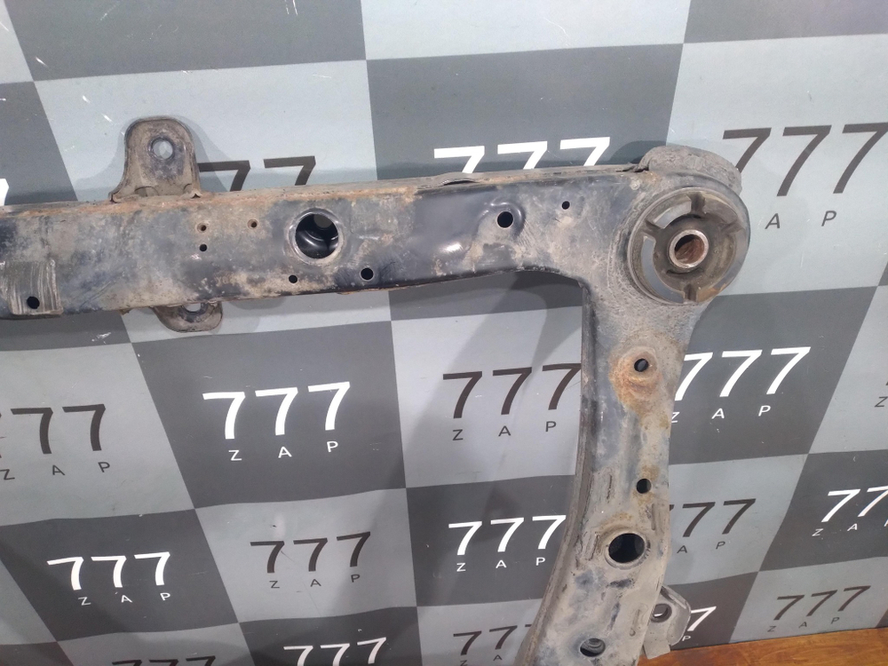 Подрамник передний Toyota Camry (XV50) Lexus ES 6 5110033111