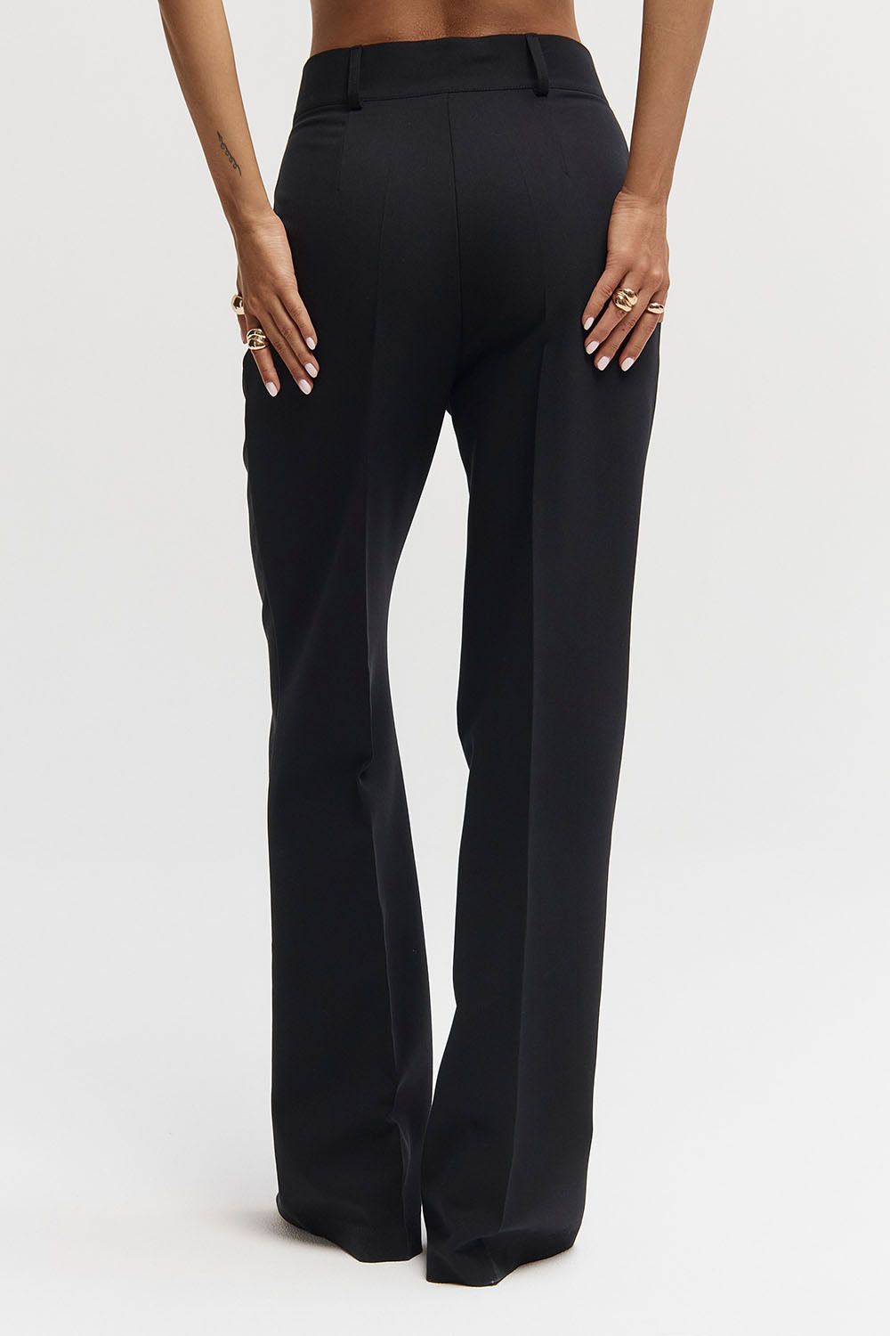 Брюки костюмные прямые черного цвета