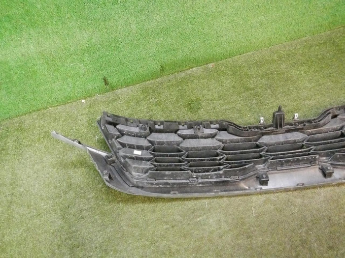 Решетка радиатора Kia Seltos (2019-н.в.)