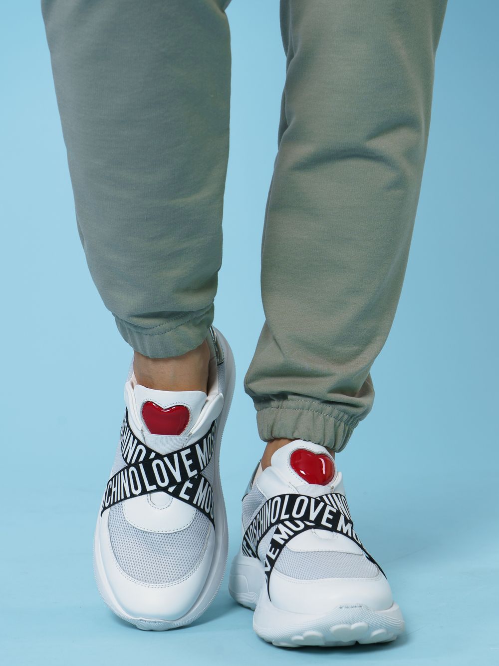 866 Костюм "Св.олива" SveTekst (Акция)