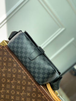 Louis Vuitton Montsouris Messenger Bag