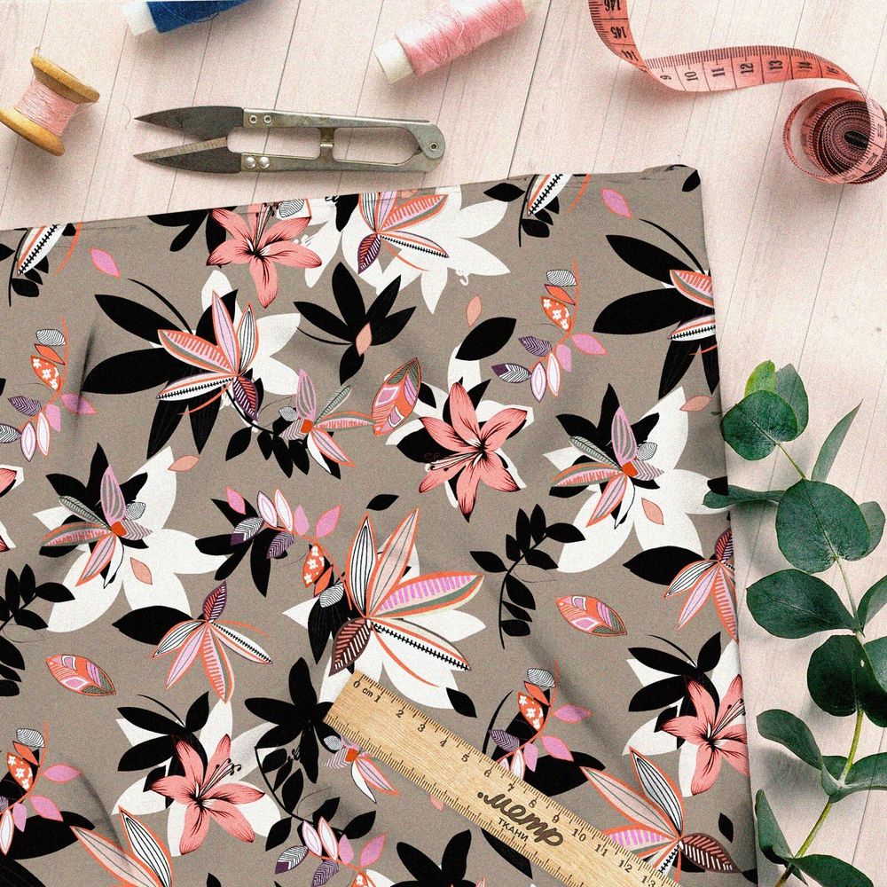 Ткань барби лилии с тенью