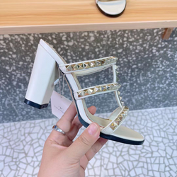 Сабо Valentino