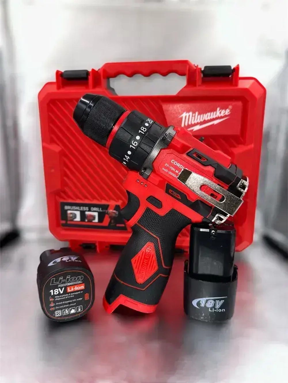 Big Case Дрель-шуруповерт, 18 В, 70 Нм, 2 АКБ