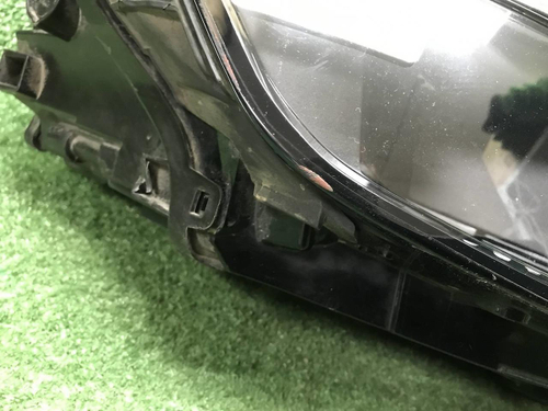 Фара правая Audi Q8 (2018-2023) LED