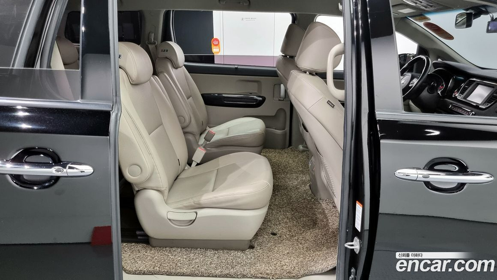 Kia The New Carnival (Sedona) 9-и местный Prestige (03.2020)