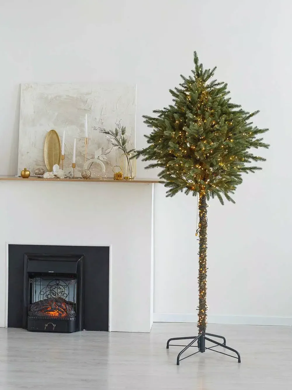 ель на ножке "Торшер" с встроенной гирляндой (литая хвоя)
