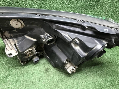 Фара правая Toyota RAV4 4 CA40 (2015-2019) LED
