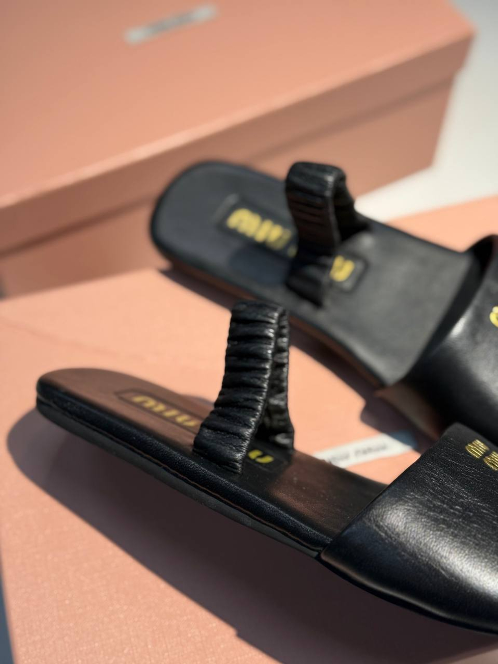 Шлепанцы MIU MIU
