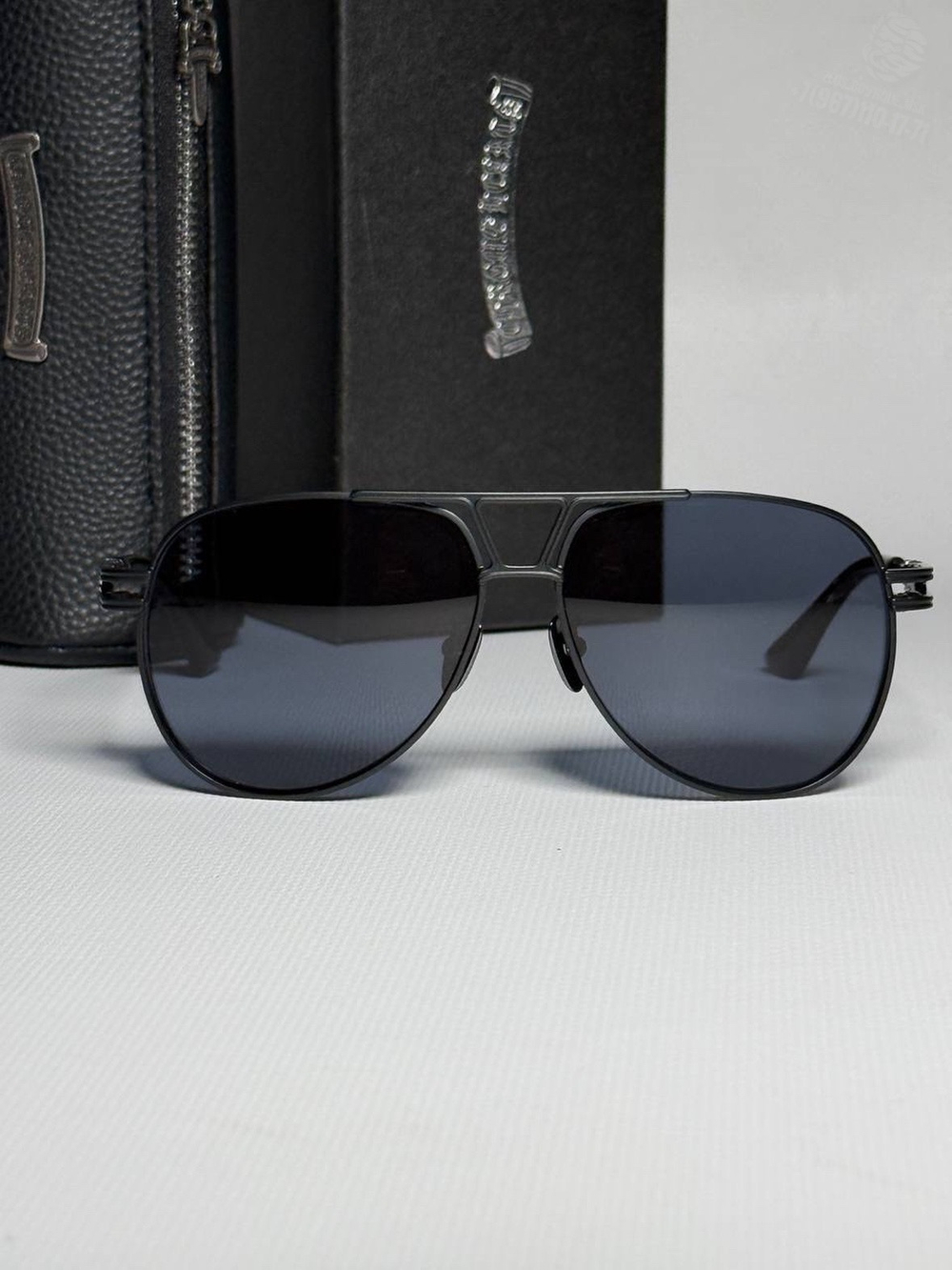 Солнечные очки Chrome Hearts