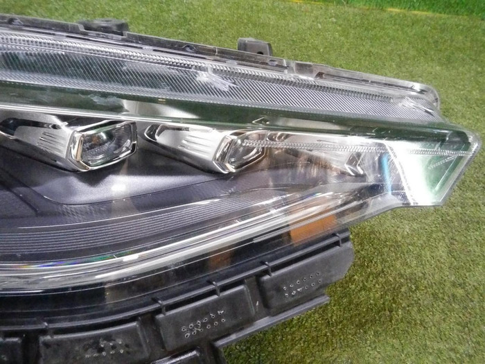 Фара правая Haval F7 (2018-2024) LED