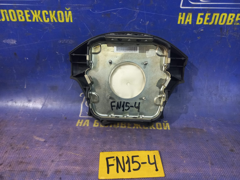 Подушка безопасности водительская NISSAN PULSAR 1999