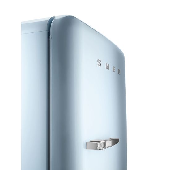 Холодильник Smeg FAB28RPB3