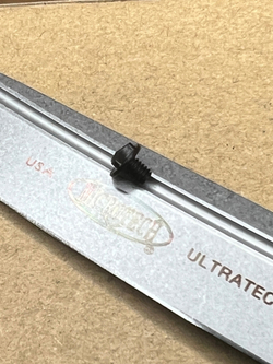 Винт для ножа Microtech Ultratech / UTX-85 серии А+++ - черный