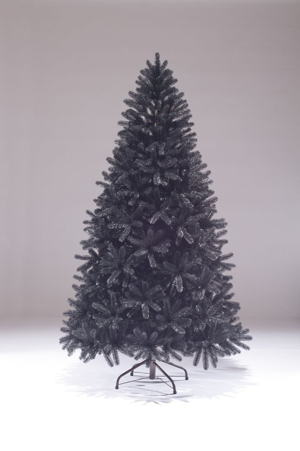 Искусственная черная елка «Фэнтези» (Литая хвоя) 250 см / 2,5 м