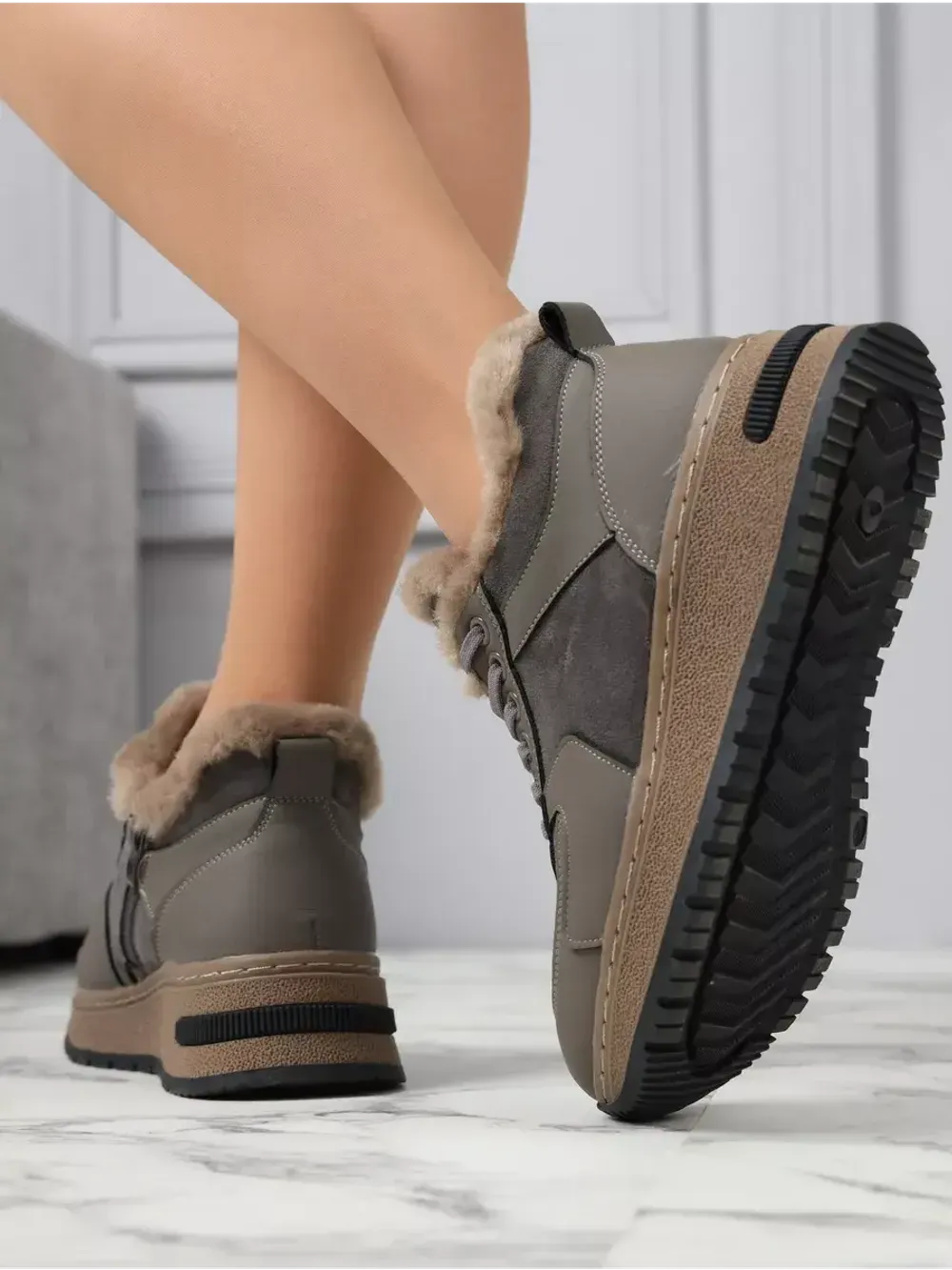 Кроссовки зимние